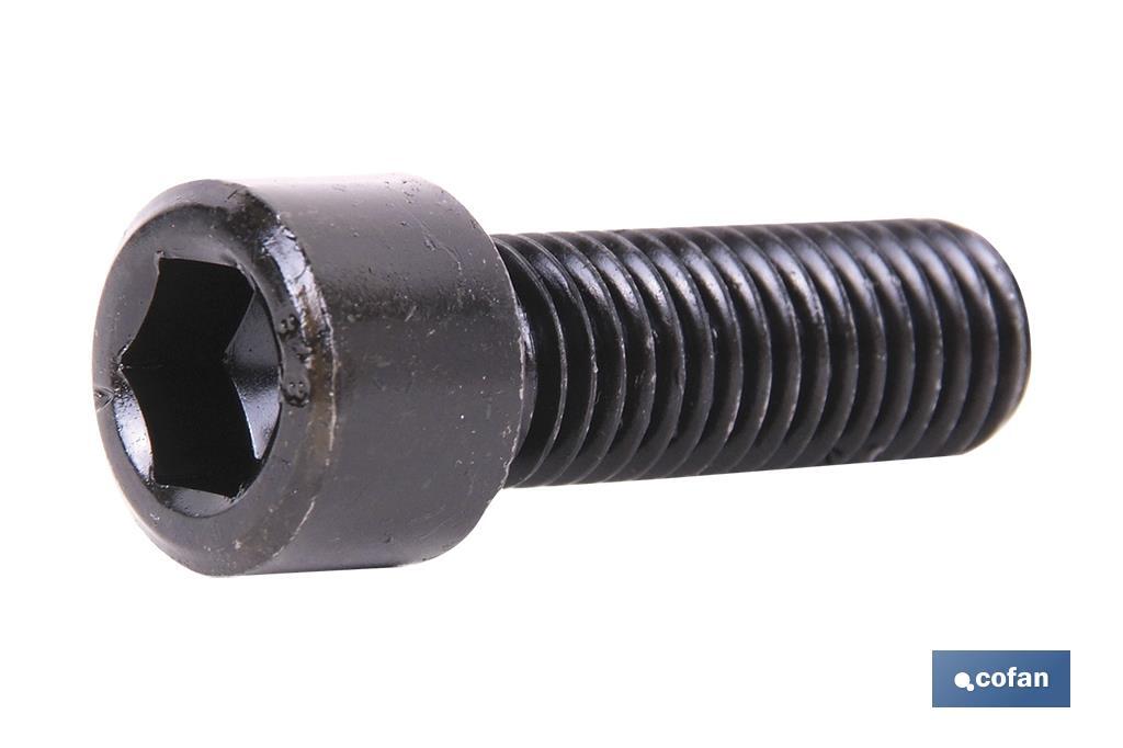 DIN-912 C-8.8 M-18 X 110 N
