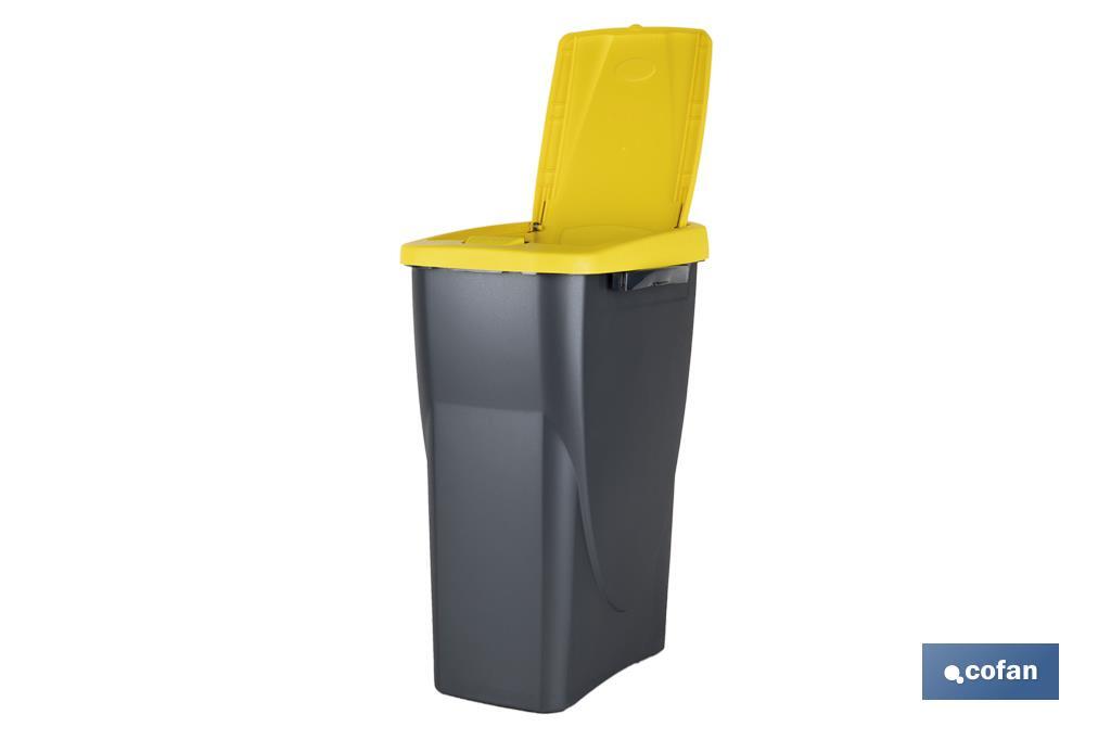 CUBO DE BASURA PARA RECICLAR 15 LITROS COLOR AMARILLO 20 X 31 X 42 CM
