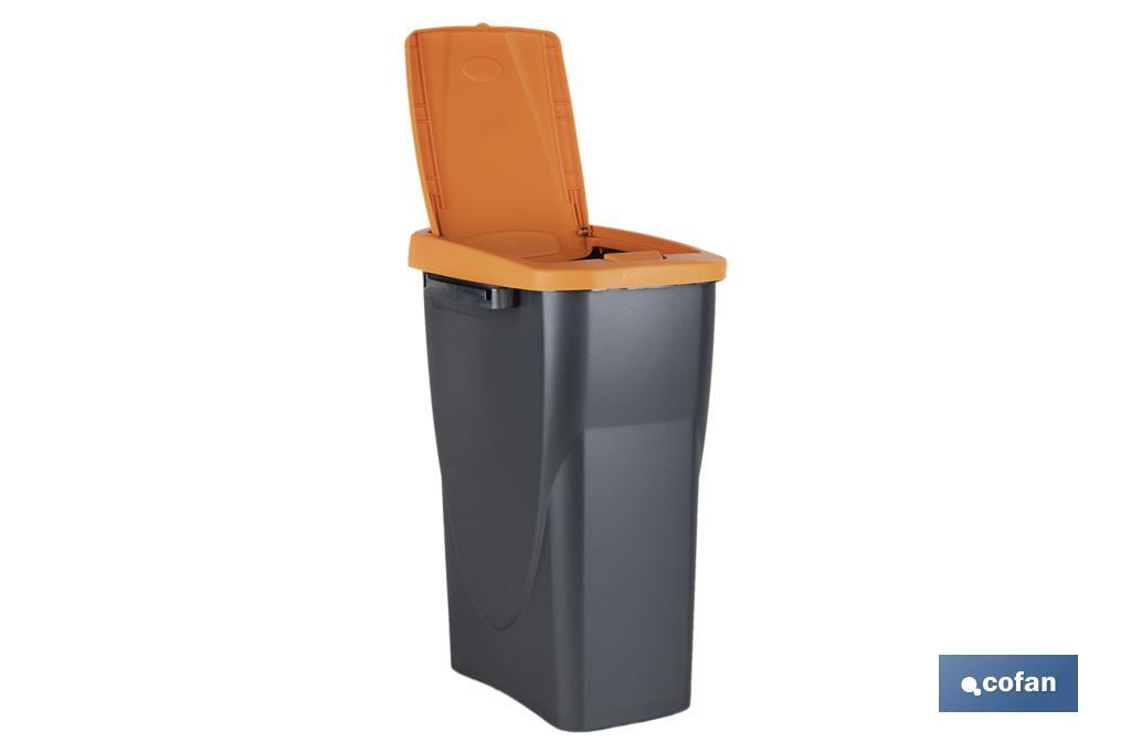 CUBO DE BASURA PARA RECICLAR 15 LITROS COLOR NARANJA 20 X 31 X 42 CM
