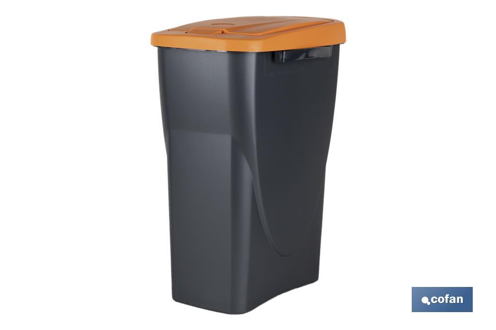 CUBO DE BASURA PARA RECICLAR 15 LITROS COLOR NARANJA 20 X 31 X 42 CM