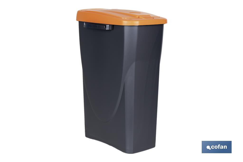 CUBO DE BASURA PARA RECICLAR 25 LITROS COLOR NARANJA 21.5 X 36 X 51 CM