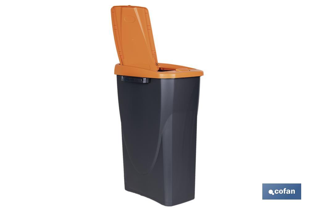 CUBO DE BASURA PARA RECICLAR 25 LITROS COLOR NARANJA 21.5 X 36 X 51 CM