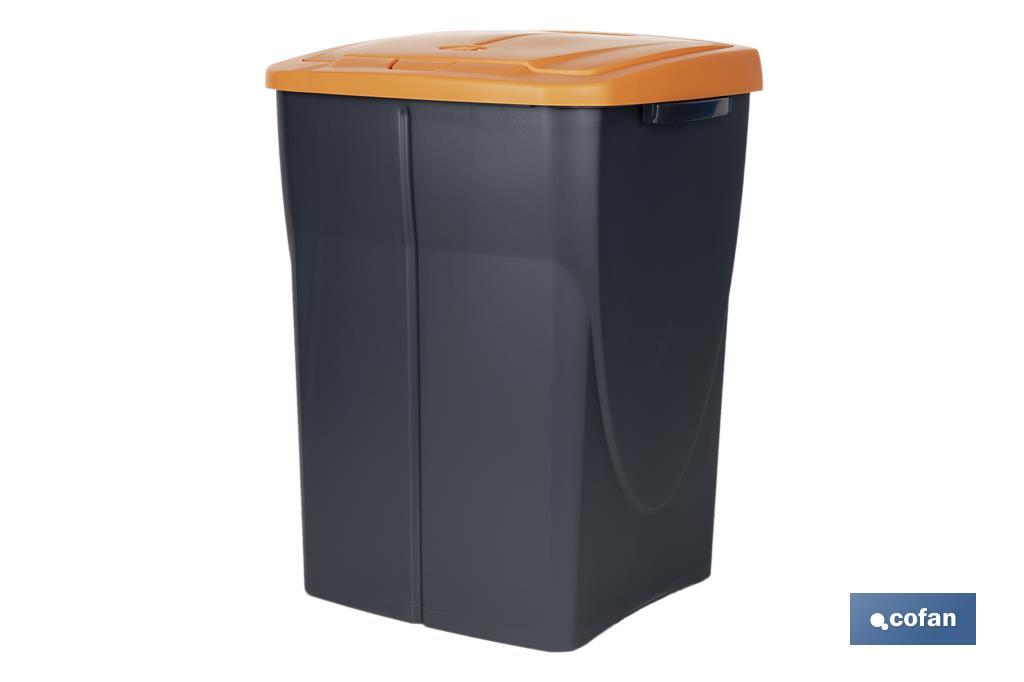CUBO DE BASURA PARA RECICLAR 45 LITROS COLOR NARANJA 36.5 X 36 X 51 CM
